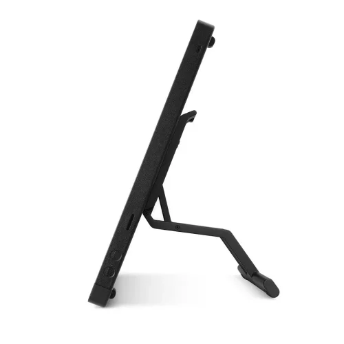 Boczny widok tablet wacom Cintiq 24 touch z rozłożoną podstawką. Ergonomiczny tablet graficzny do wygodnej pracy przy biurku.