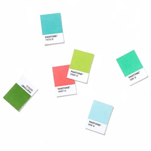 GP1606B-Odrywane próbki Pantone Solid Uncoated, chipy Pantone U do fizycznej kontroli kolorów na papierze niepowlekanym.-Solid-Chips-7-white.webp