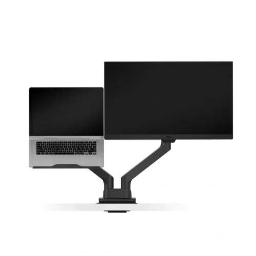 Laptop na BenQ LTB01 ustawiony obok monitora na podwójnym ramieniu. Przykład wykorzystania tacki jako drugiego stanowiska ekranowego.
