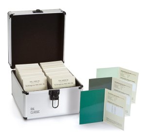 RAL 841 GL - referecyjne wzorce kolorów z palety RAL CLASSIC