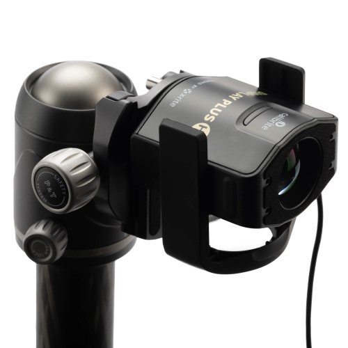 Calibrite Display Plus HL posiada gwint 1/4 cala do montażu na statywie podczas profilowania rzutników