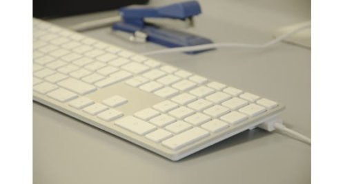LMP USB Keyboard – klawiatura USB / 110 klawiszy z polem numerycznym dla Apple Mac