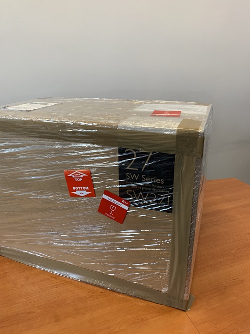 Pakowanie monitorów BenQ