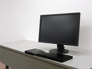 Kaptur EIZO CH2710 zakładany na monitor ColorEdge CS2740