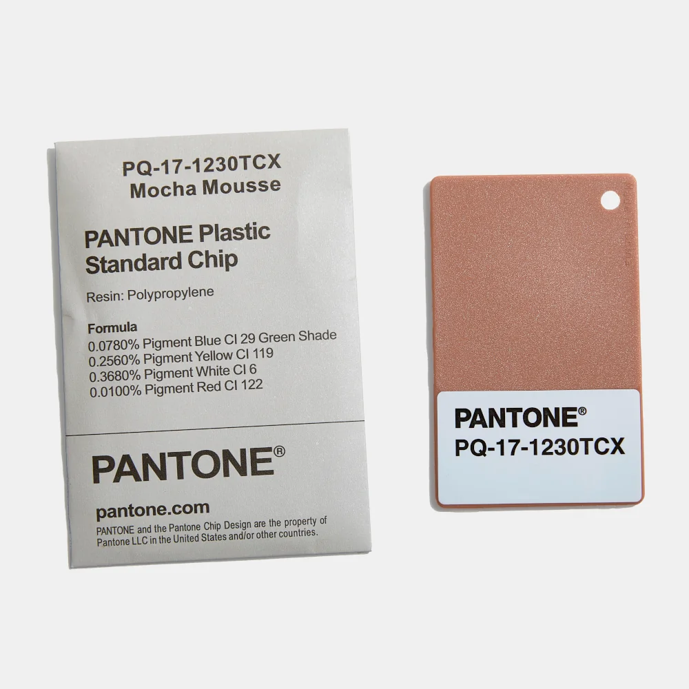 Pantone 17-1230 Mocha Mousse plastics chip