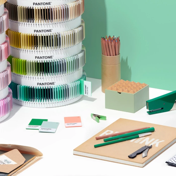 Pantone plastics chips