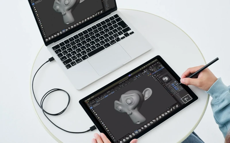 Wacom MovinkPad Pro 14 jako ekran piórkowy do komputera, tryb Instant Pen Display przewodowo i bezprzewodowo